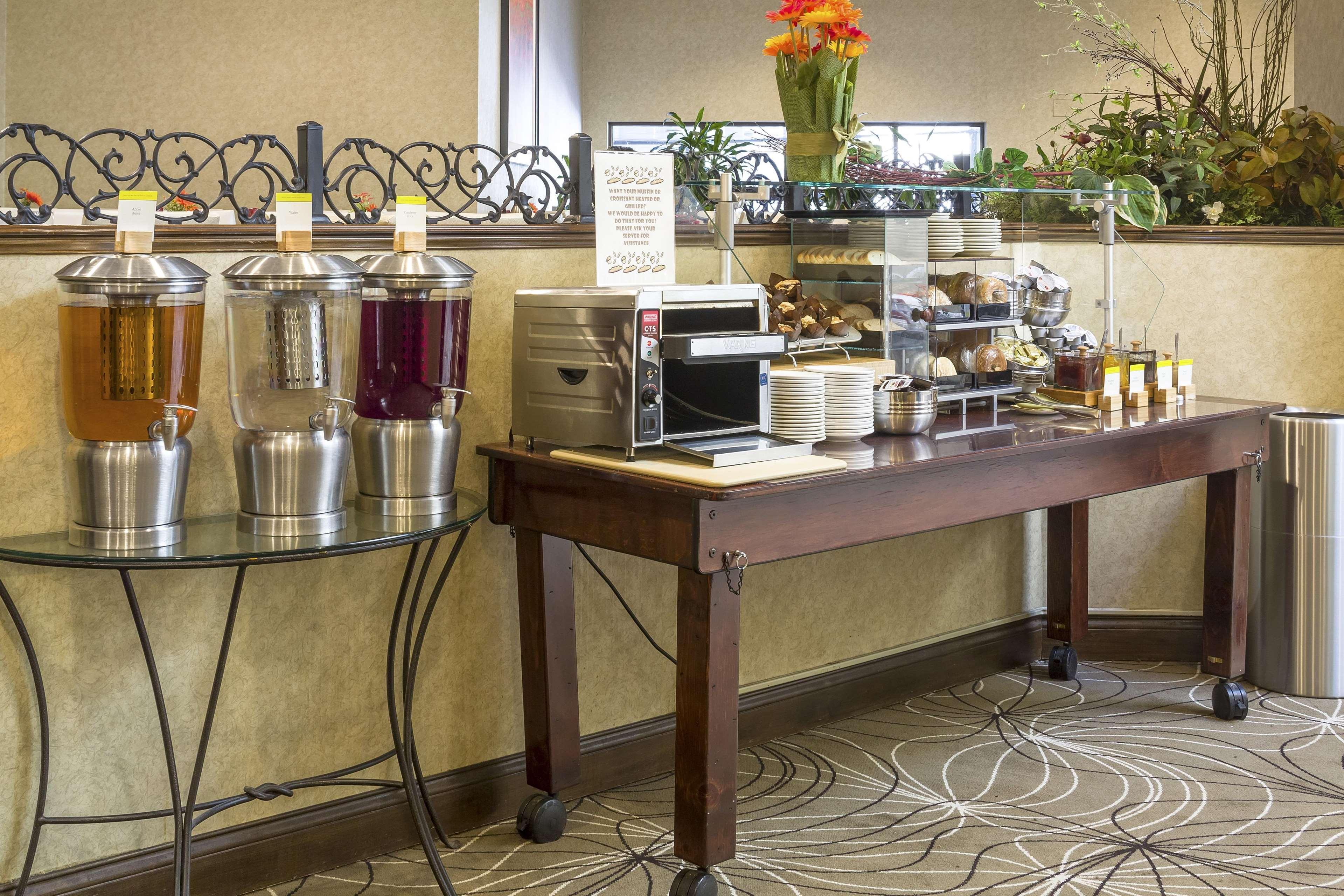 Hotel Doubletree By Hilton Boston-Milford Exterior foto